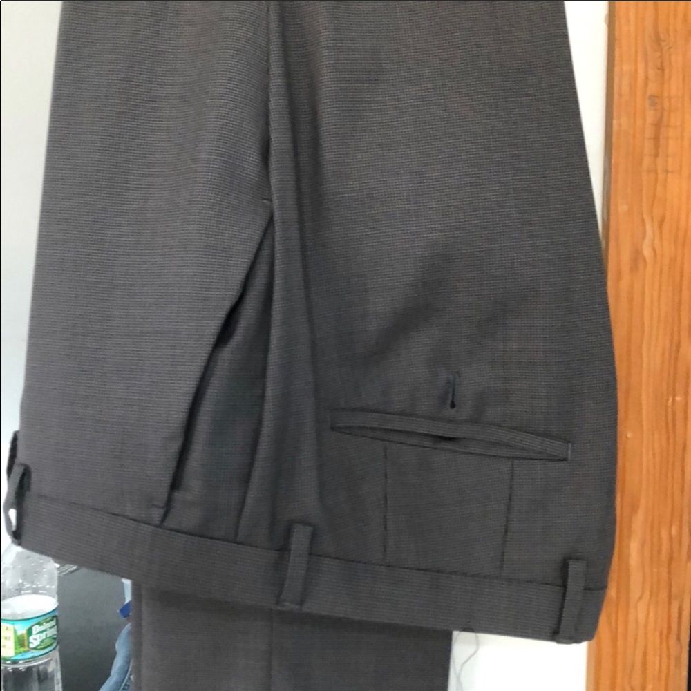Hugo Boss Suit - Picture 6 of 7